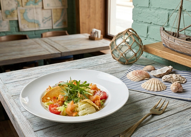 Купить салат с морепродуктами