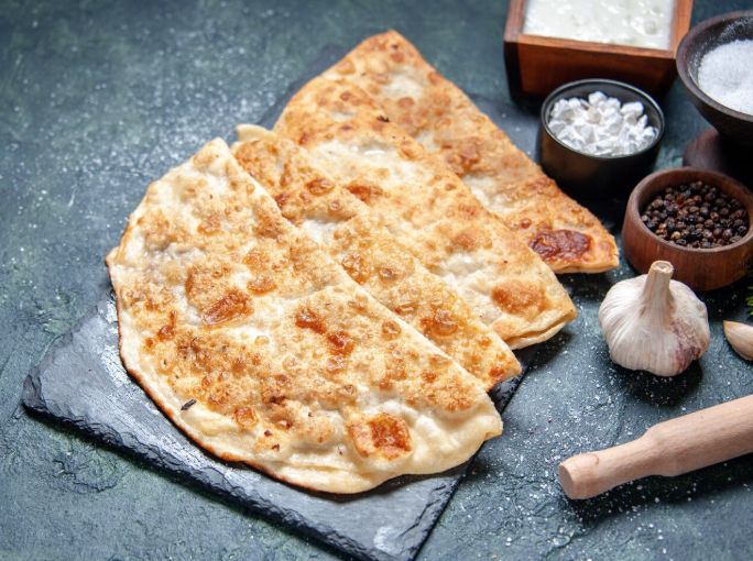 Чебуреки 21 века – что это такое и с чем это едят?