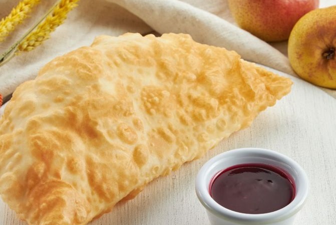 Чебуреки для завтрака и обеда: сырные, мясные, вегетарианские