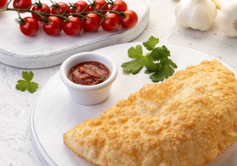 Вегетарианские чебуреки на Масленицу — праздничный стол без мяса